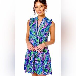 Lilly Pulitzer Briela Dress Size XS. Blue, Green, Purple & Pink Tropical Print
